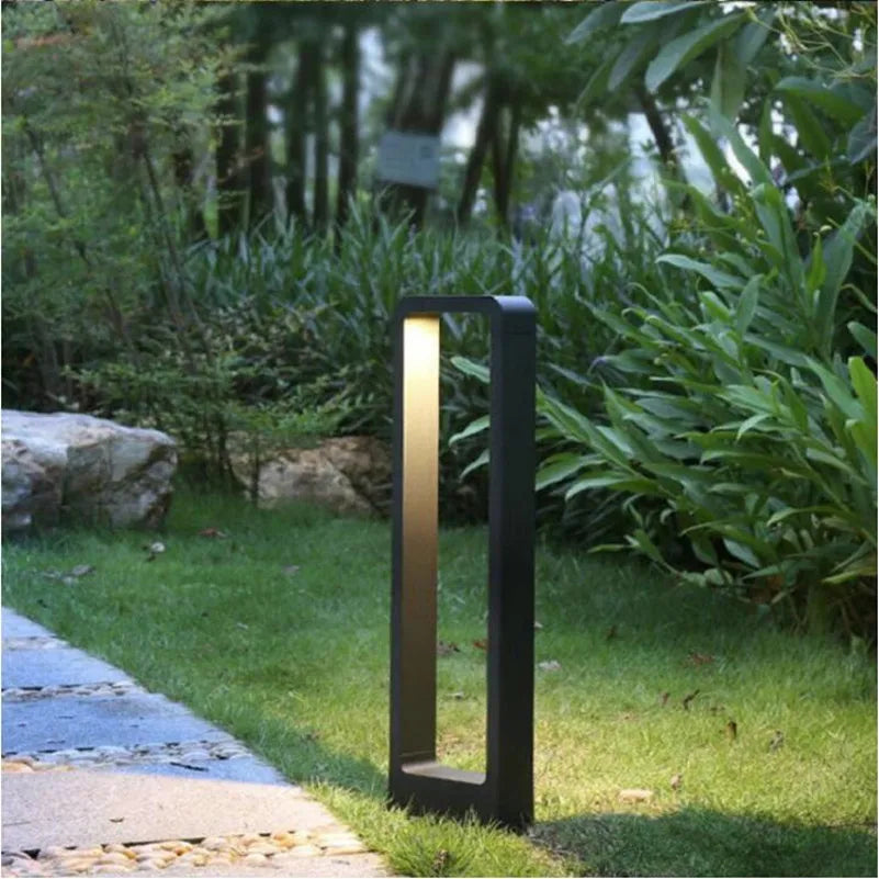 Czarne Lampy Ogrodowe | Plenerowy